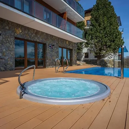 C3 Z Basenem, Sauna, Jacuzzi - 5d Apartment